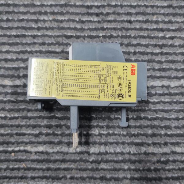 ABB Surge Arrester 1SAZ211201R2031 TA25DU-3.1M 2.2-3.1A Thermal Overload Relay TA25DU-M - Image 3