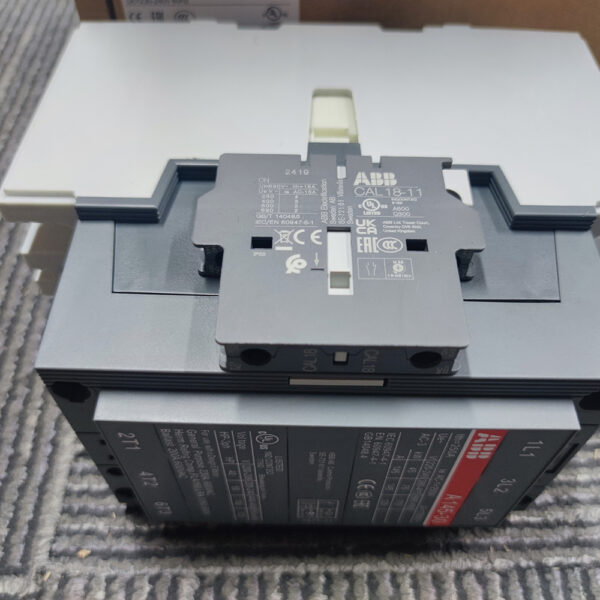 ABB A145-30 1SFL471001R8011 220-230V 50Hz / 230-240V 60Hz Residual Current Circuit Breaker with Overcurrent Protection - Image 3
