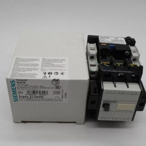Siemens 3TB44 22-0XM0 3 Pole AC 220V Contactor