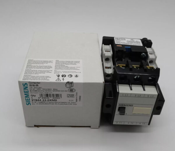 Siemens 3TB44 22-0XM0 3 Pole AC 220V Contactor