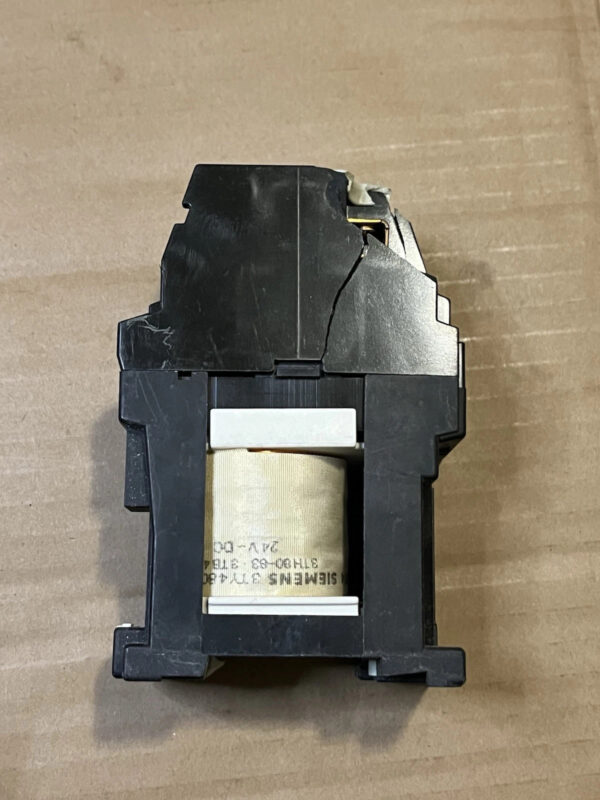 Siemens 3TH80 22-0XF0 4NO 24V DC/AC 110V AC 230V AC Contactor Relay - Image 3