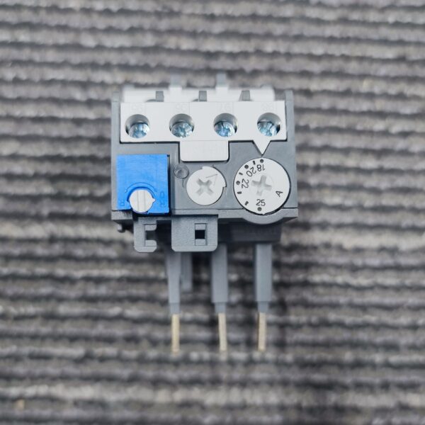 ABB 1SAZ211201R2051 TA25DU-25M Thermal Overload Relay Surge Arrester - Image 4