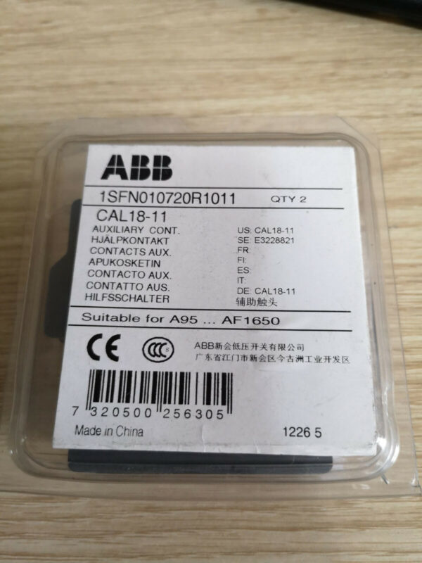 ABB 1SFN010720R1011 CAL18-11 Fuse Switch Disconnector Auxiliary Contact Block - Image 3