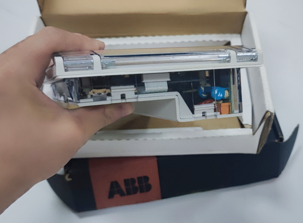 ABB REF542 Plus 1VCR007346 G0008 Operator Panel Feeder terminal REF 542plus - Image 6