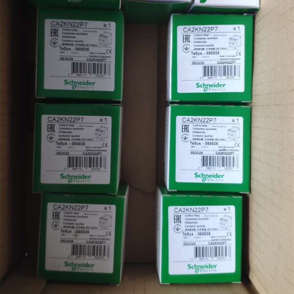 Schneider CAD50BDC CAD50BD Motor Control 3-P 24VDC Contactor - Image 6