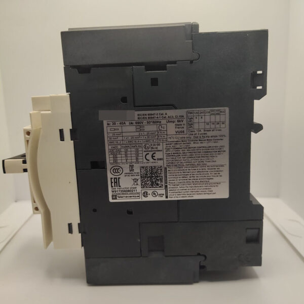 Schneider Electric GV3-P40 3P Pole Thermal Magnetic Circuit Breaker GV3P40 TeSys - Image 3