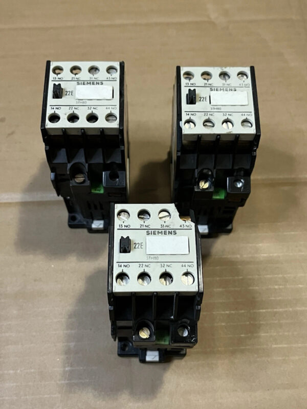 Siemens 3TH80 22-0XF0 4NO 24V DC/AC 110V AC 230V AC Contactor Relay - Image 6