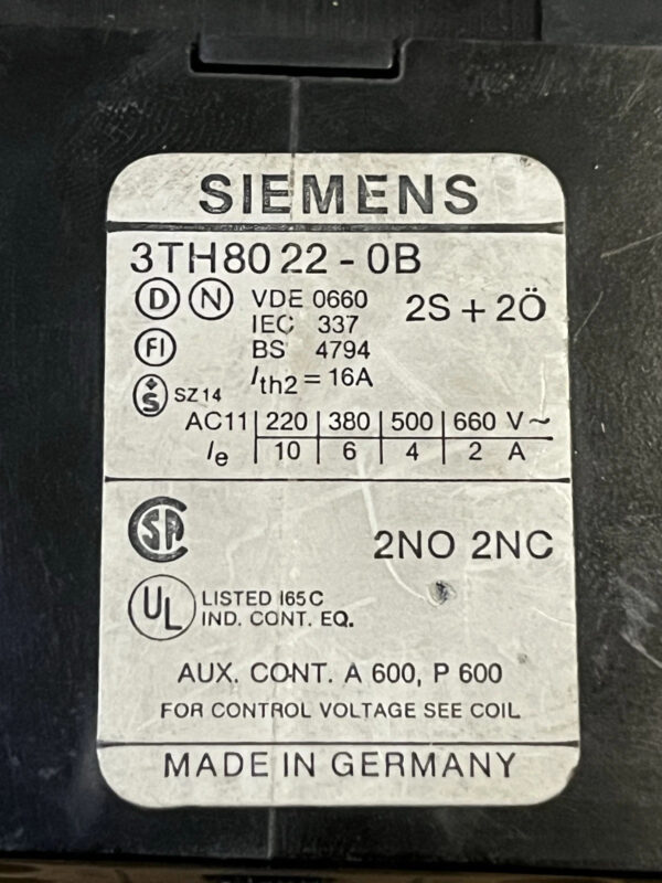 Siemens 3TH80 22-0XF0 4NO 24V DC/AC 110V AC 230V AC Contactor Relay - Image 5