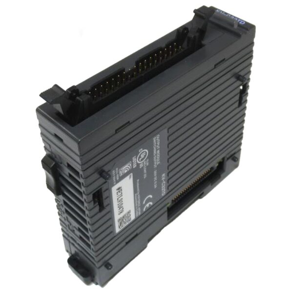KEYENCE Controller KV-C32TD Programmable Controller Module Control Module - Image 2