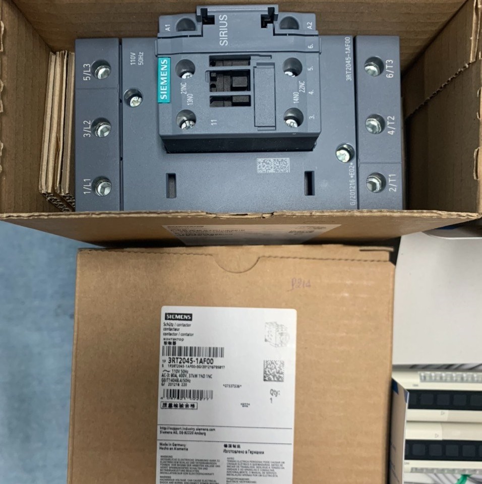 SIEMENS 3RT2045-1AF00 3RT2045-1AB00 3RT2045-1AC00 3RT2045-1AD00 Contactors
